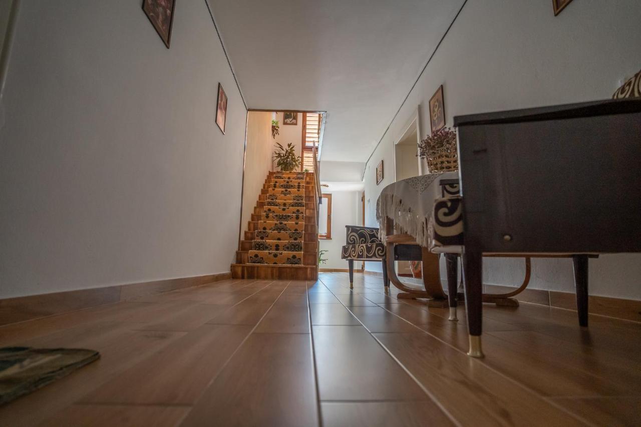Appartement Doi Bujori *