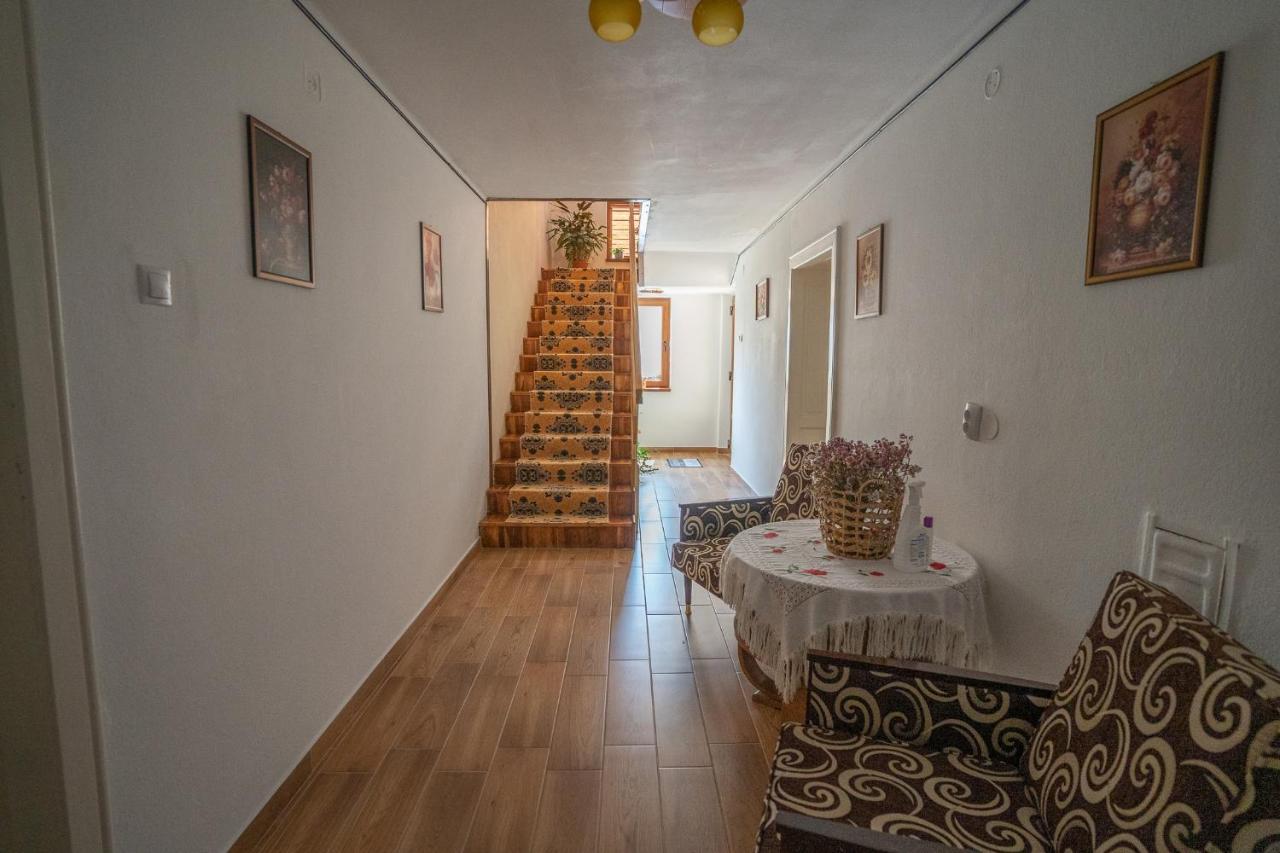 Appartement Doi Bujori *